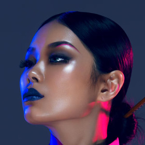 嗯嗯啊啊好舒服快点舔我奶头
